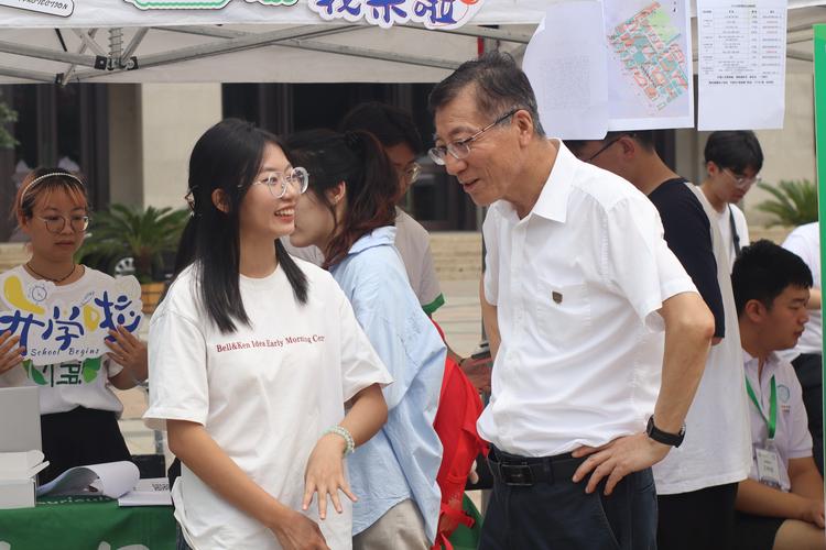 新疆農(nóng)業(yè)大學(xué)研究生_中國現(xiàn)代農(nóng)業(yè)聯(lián)合研究生院建設(shè)進(jìn)展_河南農(nóng)業(yè)大學(xué)象湖校區(qū)建設(shè)
